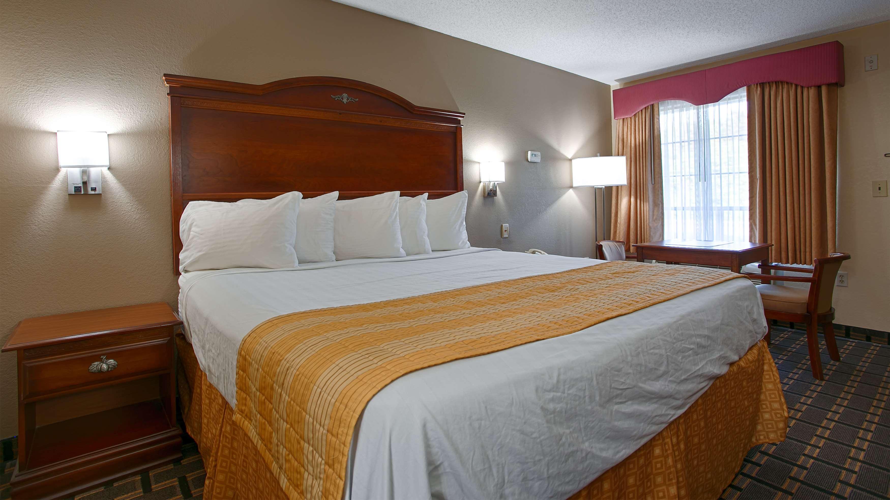 Best Western Allatoona Inn & Suites Картърсвил Екстериор снимка