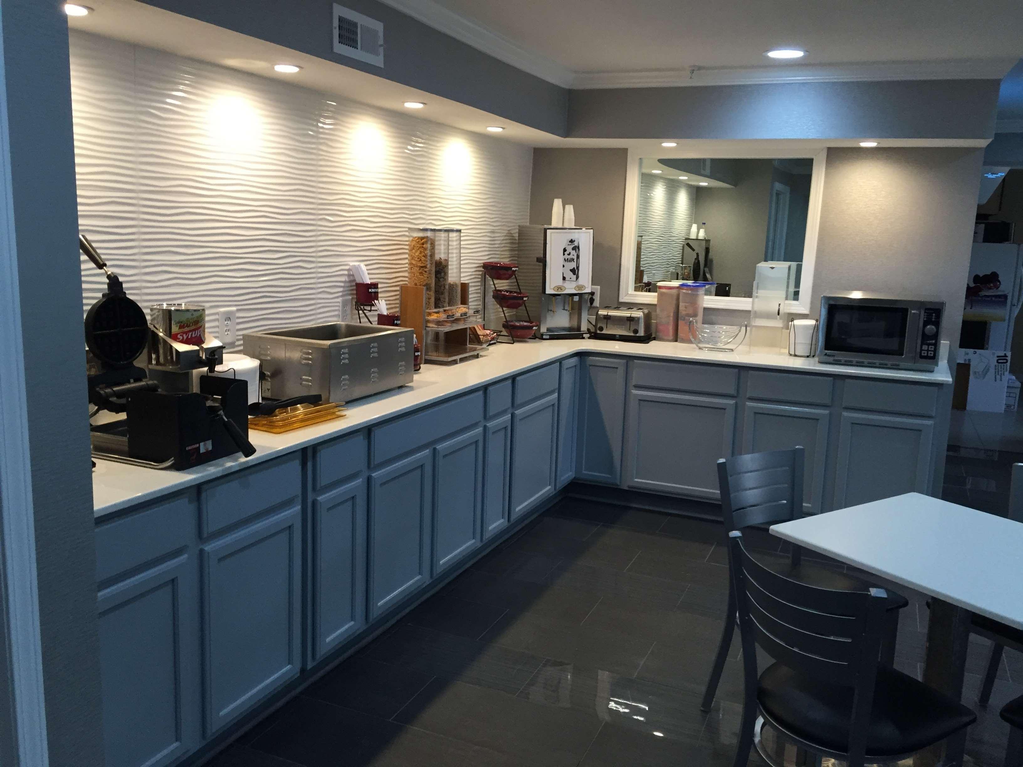 Best Western Allatoona Inn & Suites Картърсвил Екстериор снимка